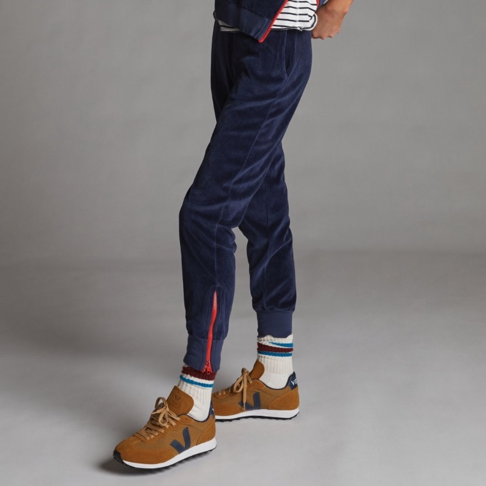 *Anthropologie Sundry Velvet Joggers
